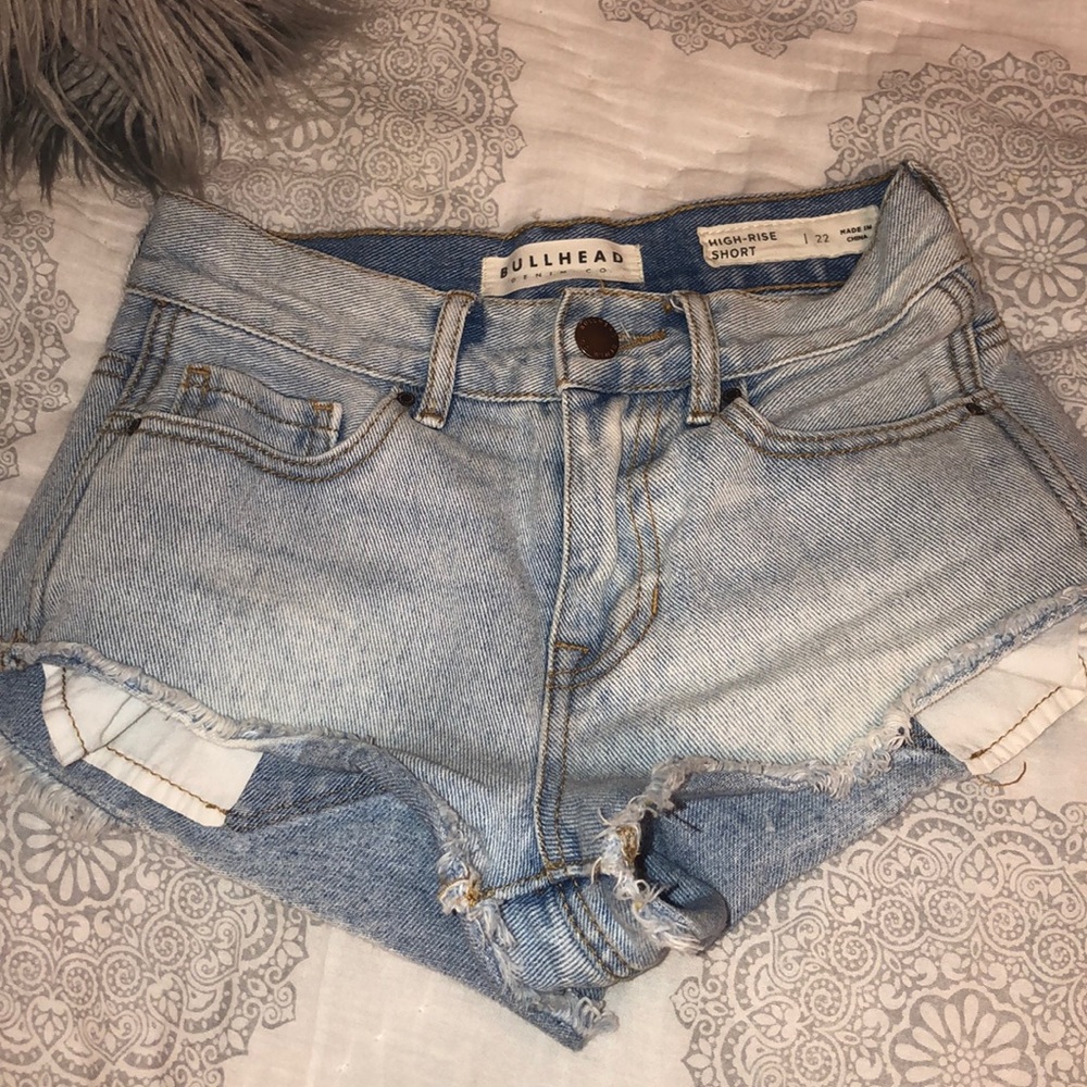 bullhead denim shorts